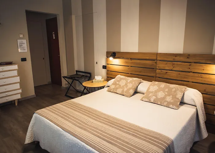 Stella Pensionat 3*